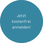 Petrolfarbener Button mit weißem Text: "Jetzt kostenfrei anmelden!"